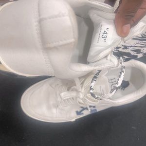 Mid condition Off white sneakers